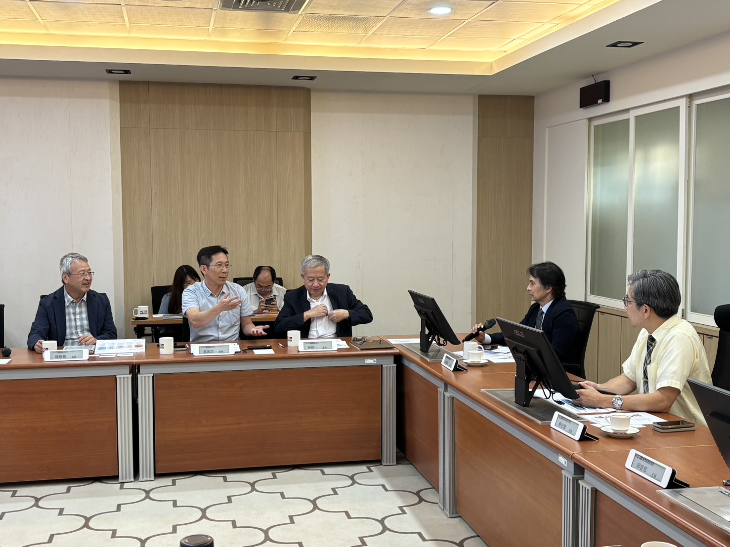 辦理第一屆諮詢委員會議，凝聚專業共識擘劃發展藍圖